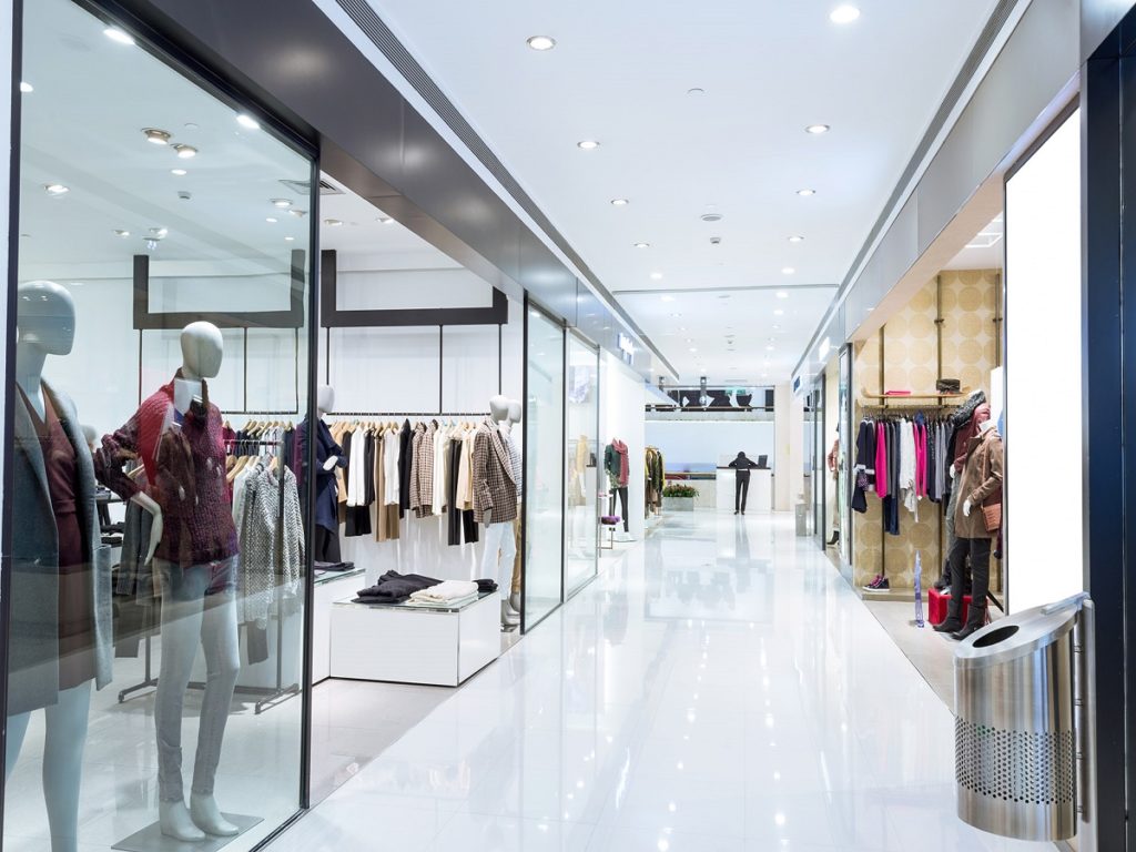 retail store cleaning services